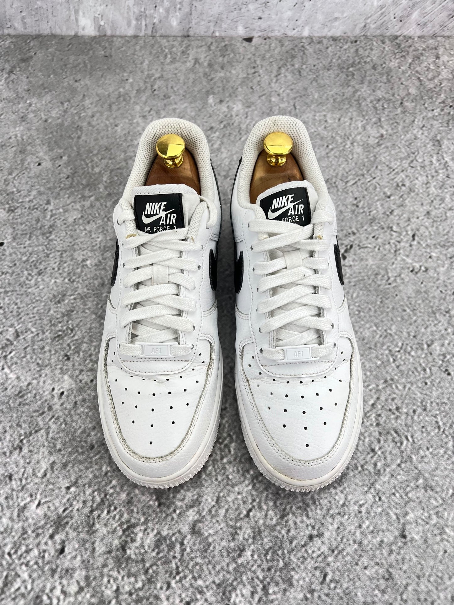 Nike Air Force 1 ’07 “White/Black” White Black - buty sportowe, widok z góry