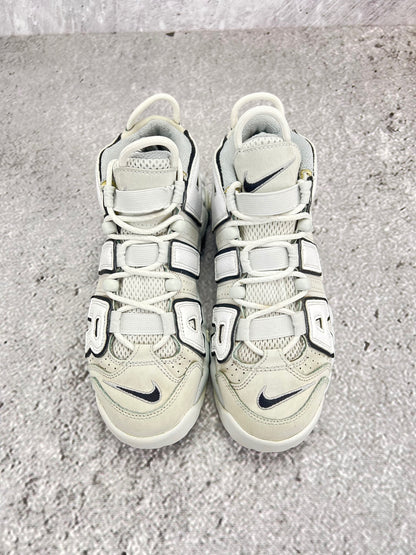 Nike Air More Uptempo Mid Photon Dust - buty sportowe, widok z góry