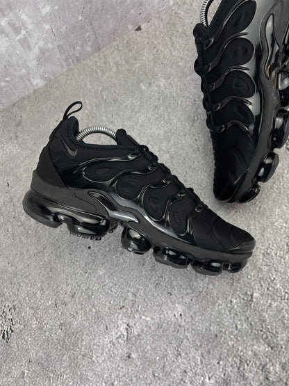 Nike Air Vapormax Plus rozmiar 42