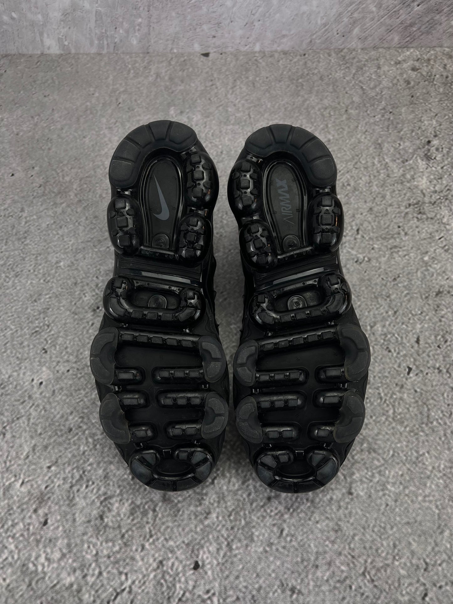 Nike Air Vapormax Plus rozmiar 42
