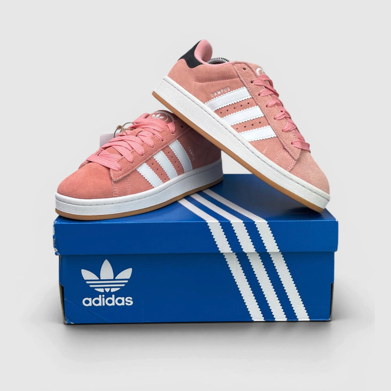 Adidas Campus 00s — buty sportowe damskie w bardzo dobrym stanie rozmiar 38 2/3, pudełko oryginalne