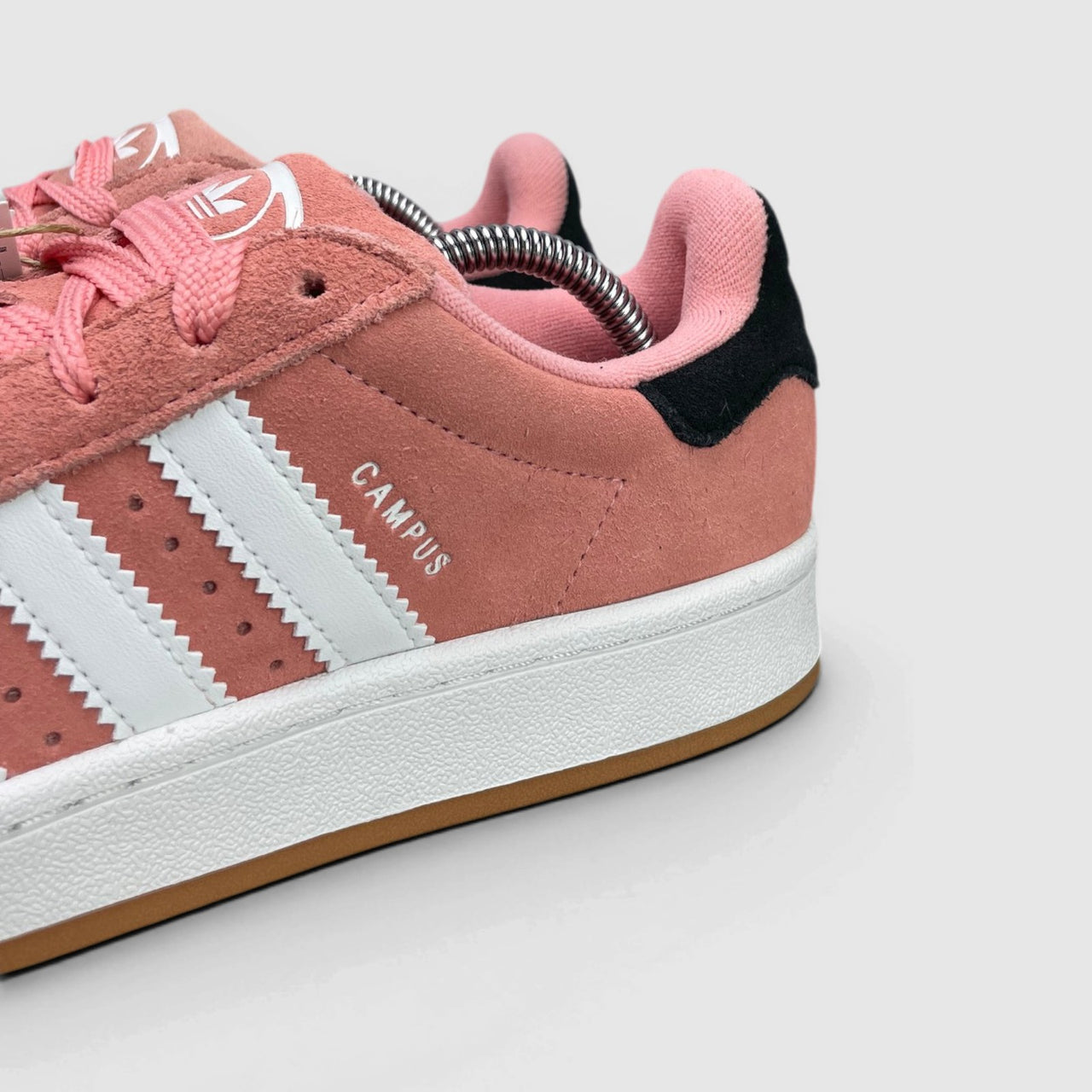 Adidas Campus 00s — buty sportowe damskie w bardzo dobrym stanie rozmiar 38 2/3, detal