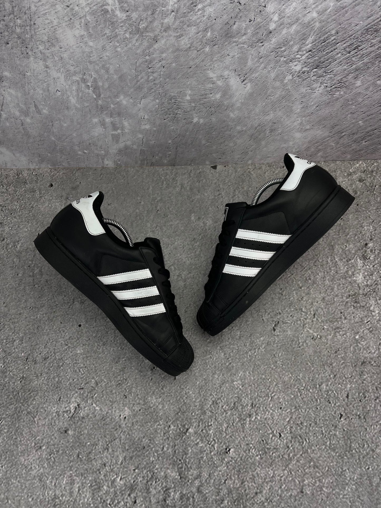 adidas Superstar II Black White - buty sportowe, wewnętrzny panel prawego buta