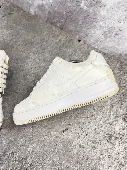 Nike Air Force 1 Shadow Triple White - buty sportowe, widok z góry na wewnętrzną stronę butów