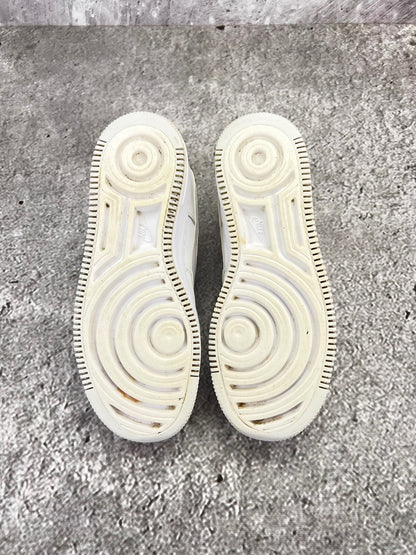 Nike Air Force 1 Shadow Triple White - buty sportowe, metka