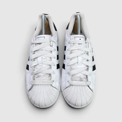 Adidas Superstar II Cloud White Black — buty sportowe damskie w bardzo dobrym stanie rozmiar 38 2/3, widok z góry