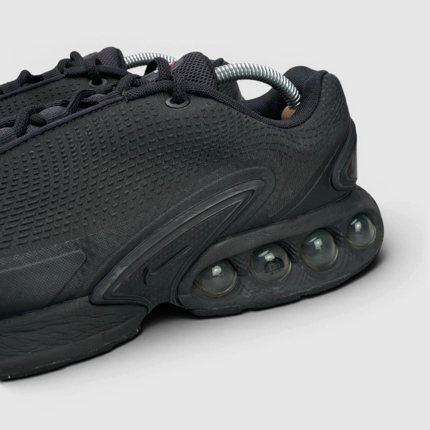 Nike Air Max Dn Black Metallic Grey — buty sportowe męskie w bardzo dobrym stanie rozmiar 43, detal