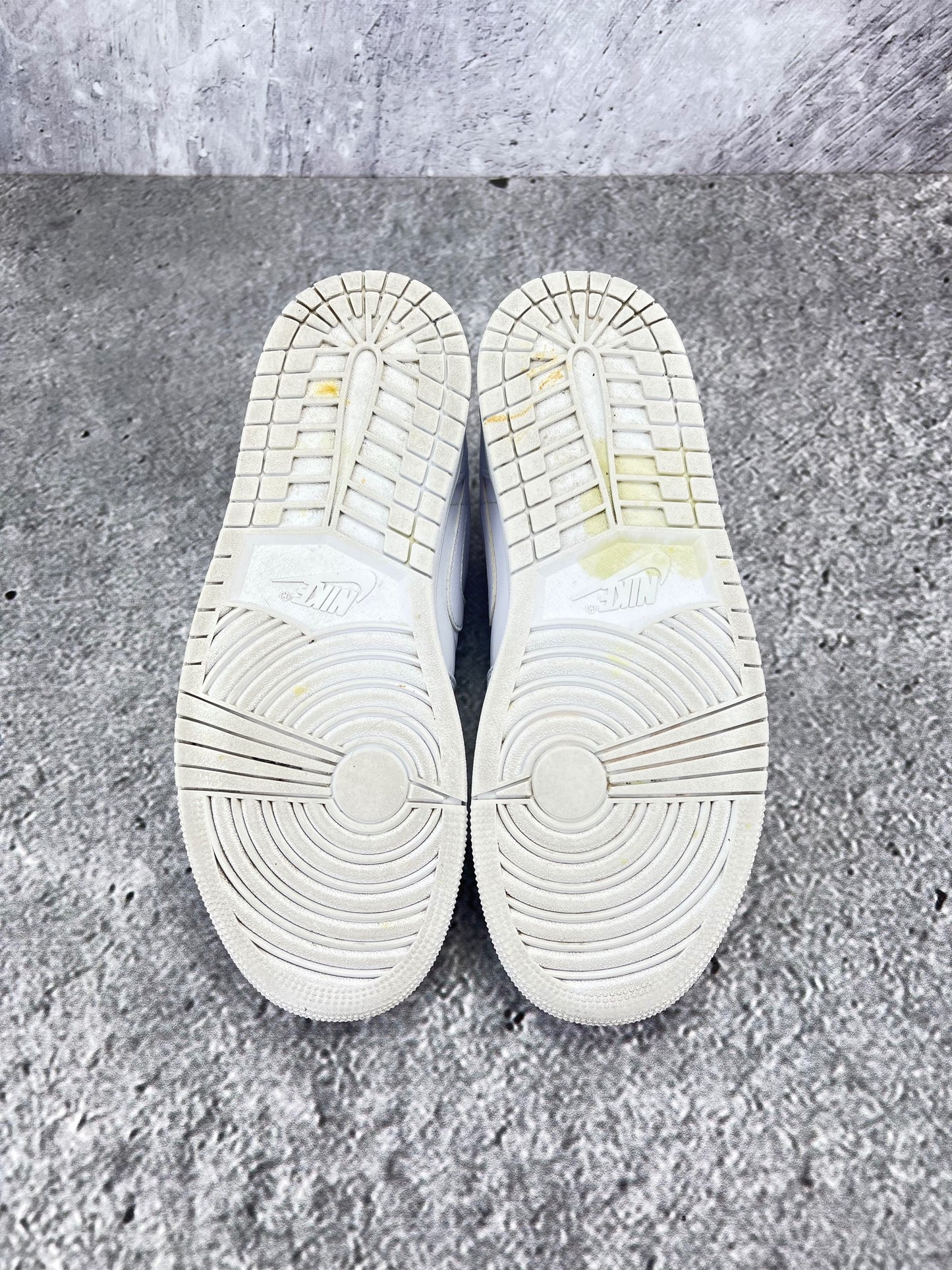 Nike Air Jordan 1 Low rozmiar 42