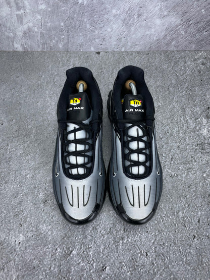 Nike Air Max Plus 3 Black White - buty sportowe, widok z góry