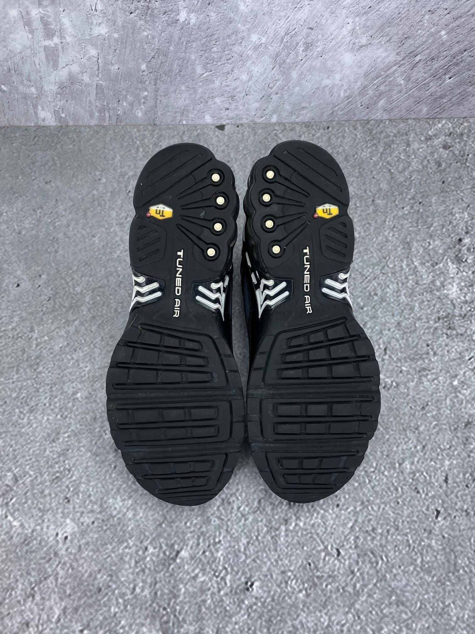 Nike Air Max Plus 3 Black White - buty sportowe, podeszwa