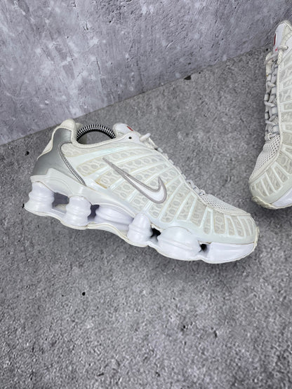 Nike Shox TL AR3566-100 - buty sportowe, wewnętrzny panel lewego buta