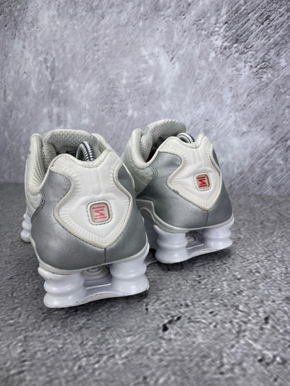 Nike Shox TL AR3566-100 - buty sportowe, widok z tyłu