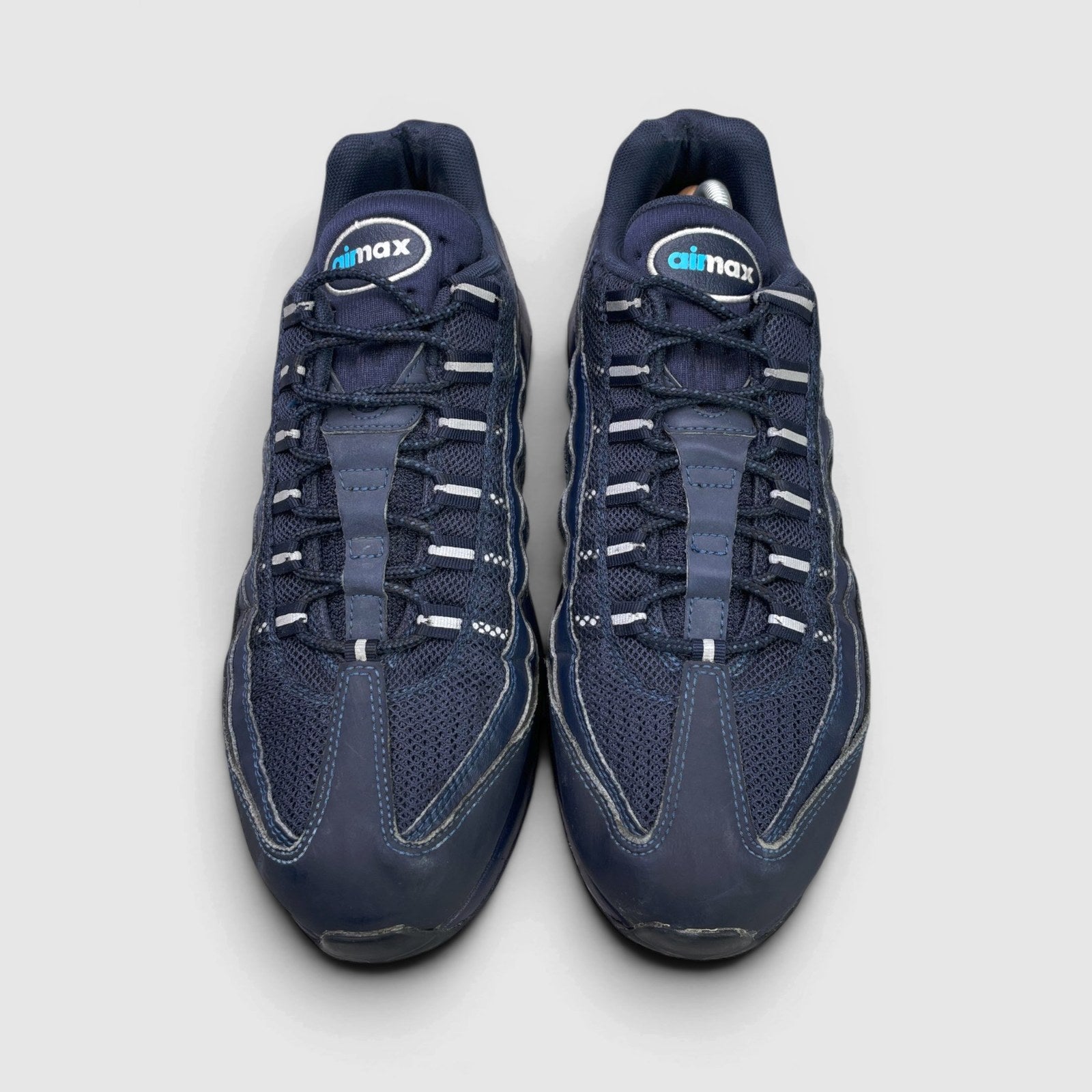 Nike Air Max 95 — buty sportowe męskie w bardzo dobrym stanie rozmiar 45, widok z przodu