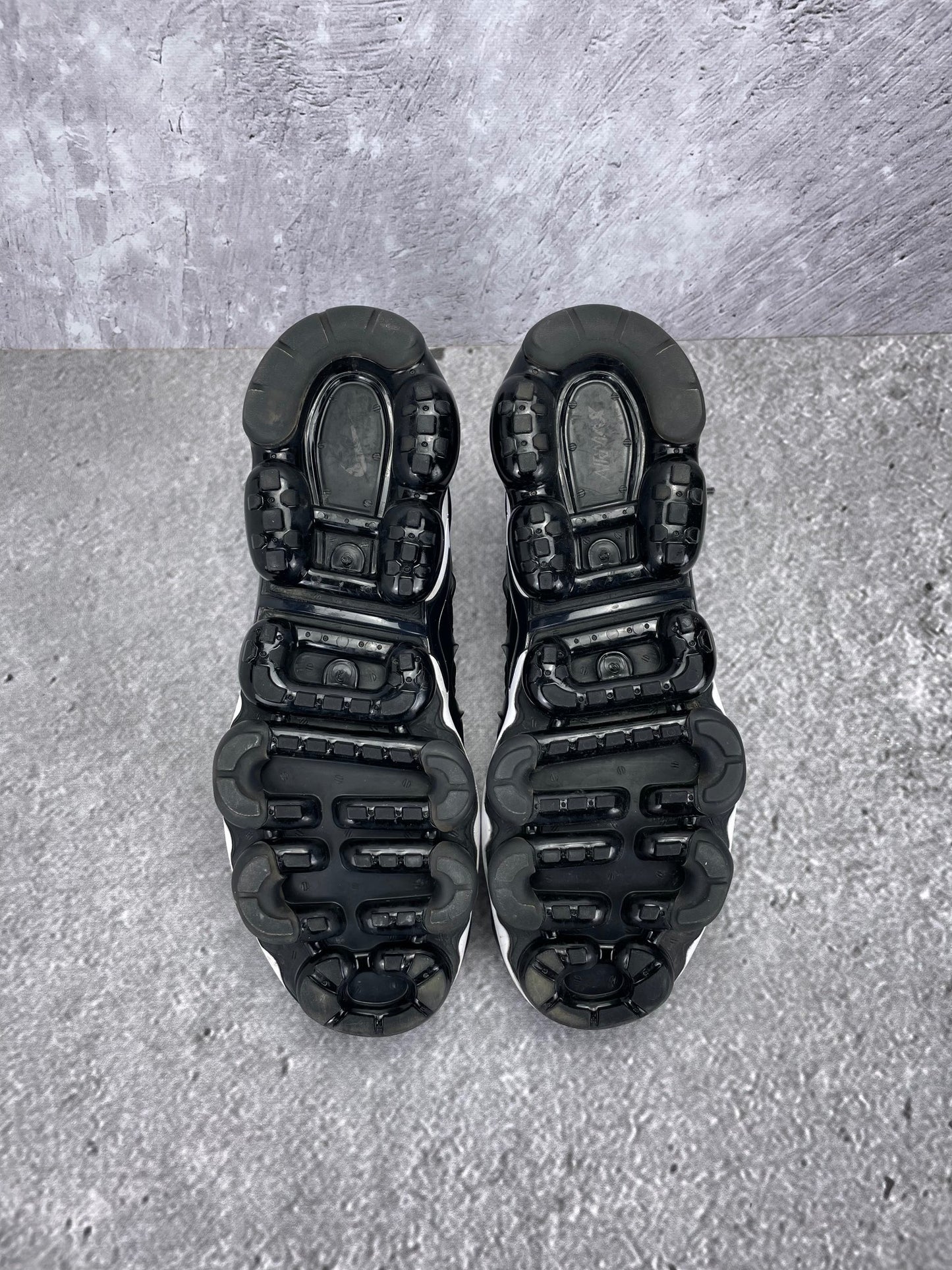 Nike Air Vapormax Plus rozmiar 44