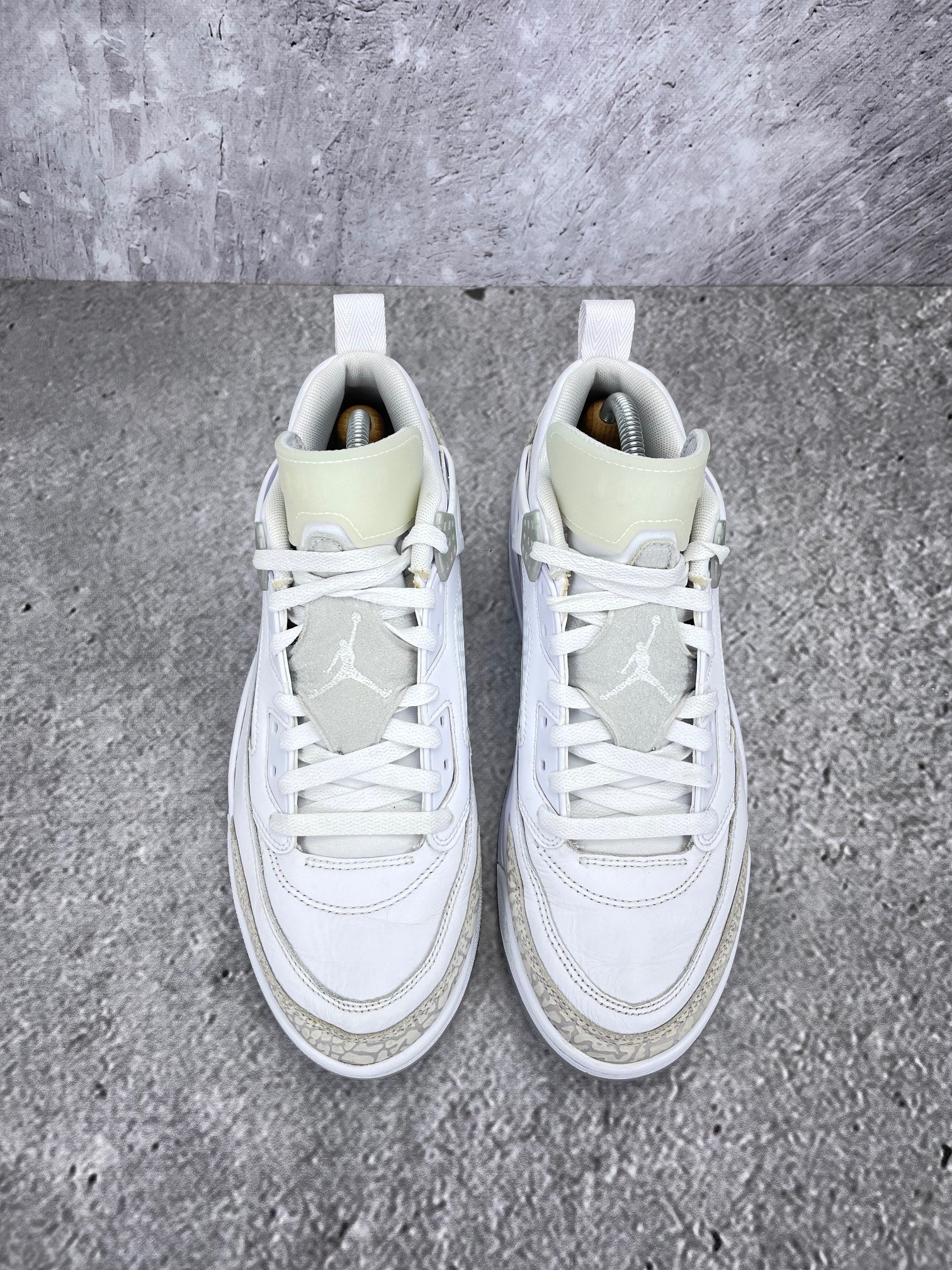 Jordan Spizike Low “White / Metallic Silver / Barely Blue / Neutral Grey” Metallic Silver / Barely Blue - buty sportowe, widok z góry
