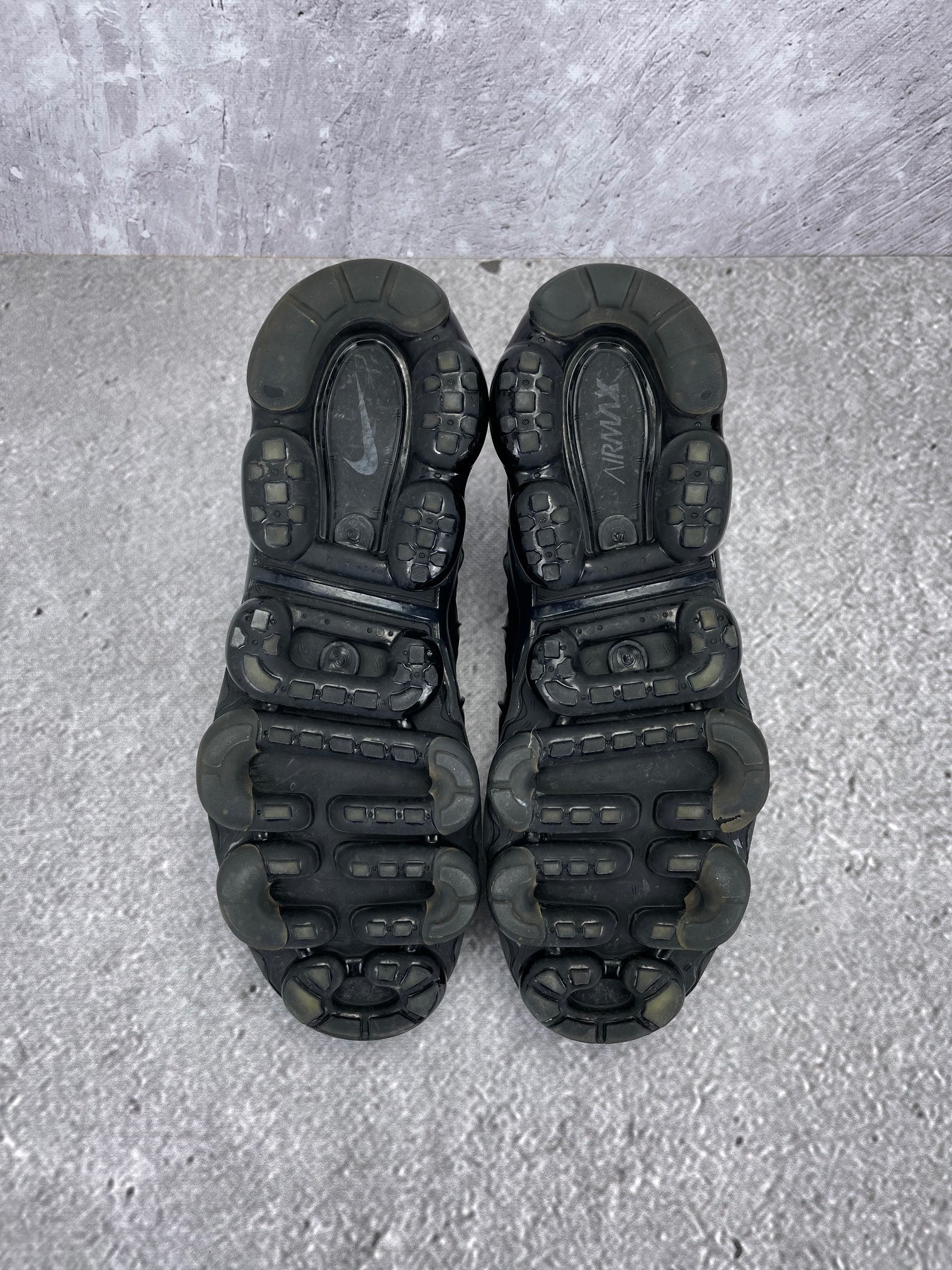 Nike Air Vapormax Plus rozmiar 42.5