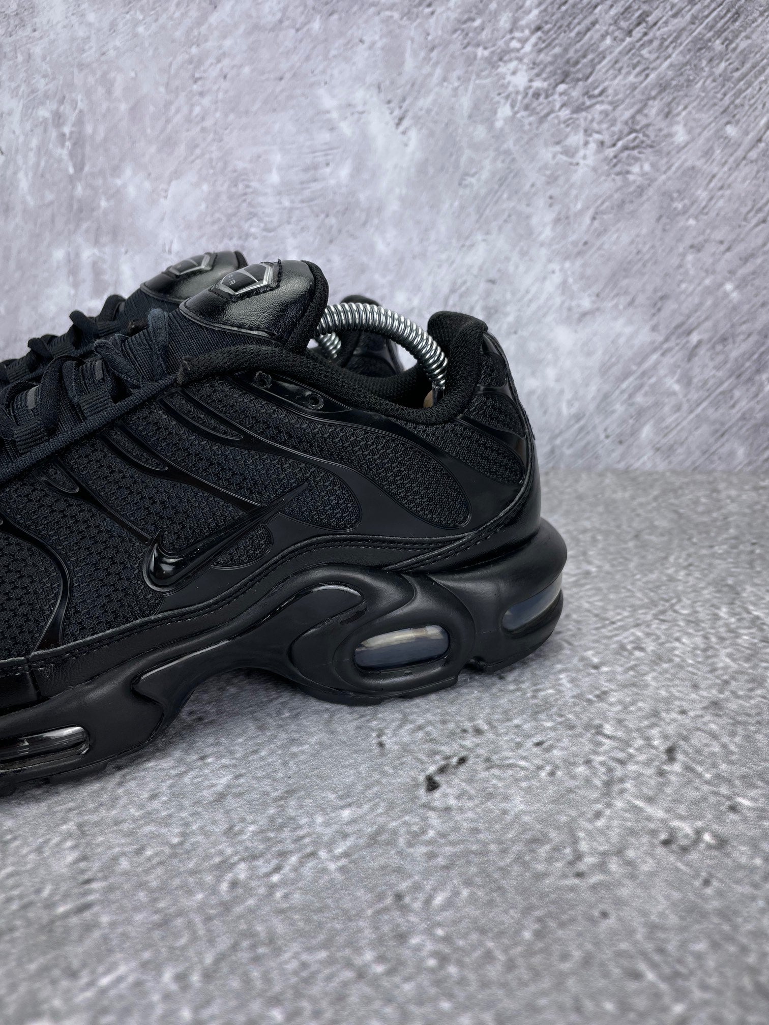 Nike Air Max Plus Triple Black - buty sportowe, opcjonalne zdjęcie 1