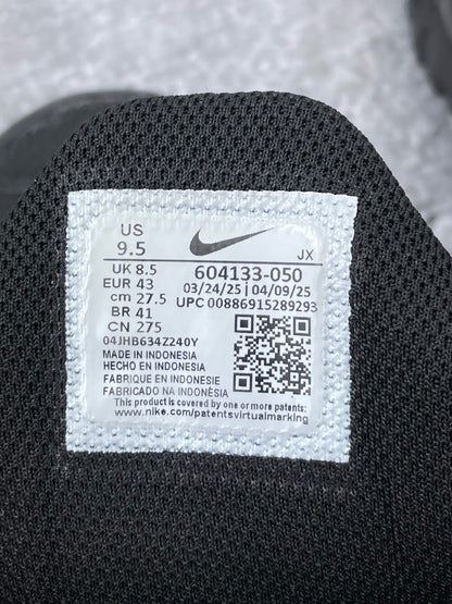 Nike Air Max Plus Triple Black - buty sportowe, metka