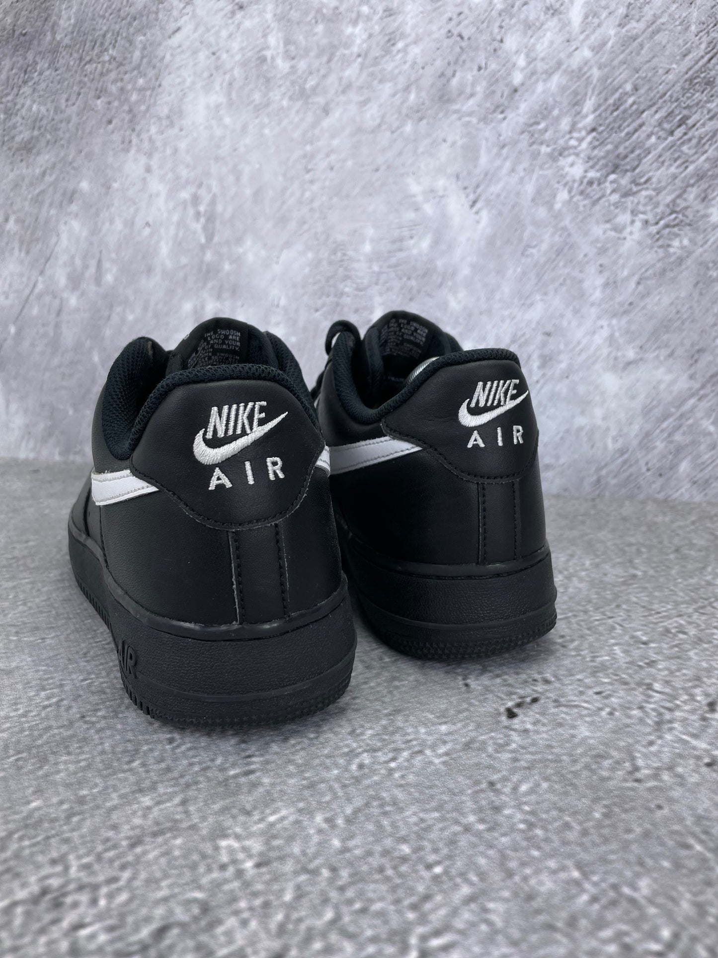 Nike Air Force 1 '07 Black White - buty sportowe, widok z tyłu