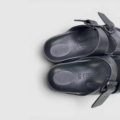 Birkenstock Arizona — klapki damskie w bardzo dobrym stanie rozmiar 39, wkładka