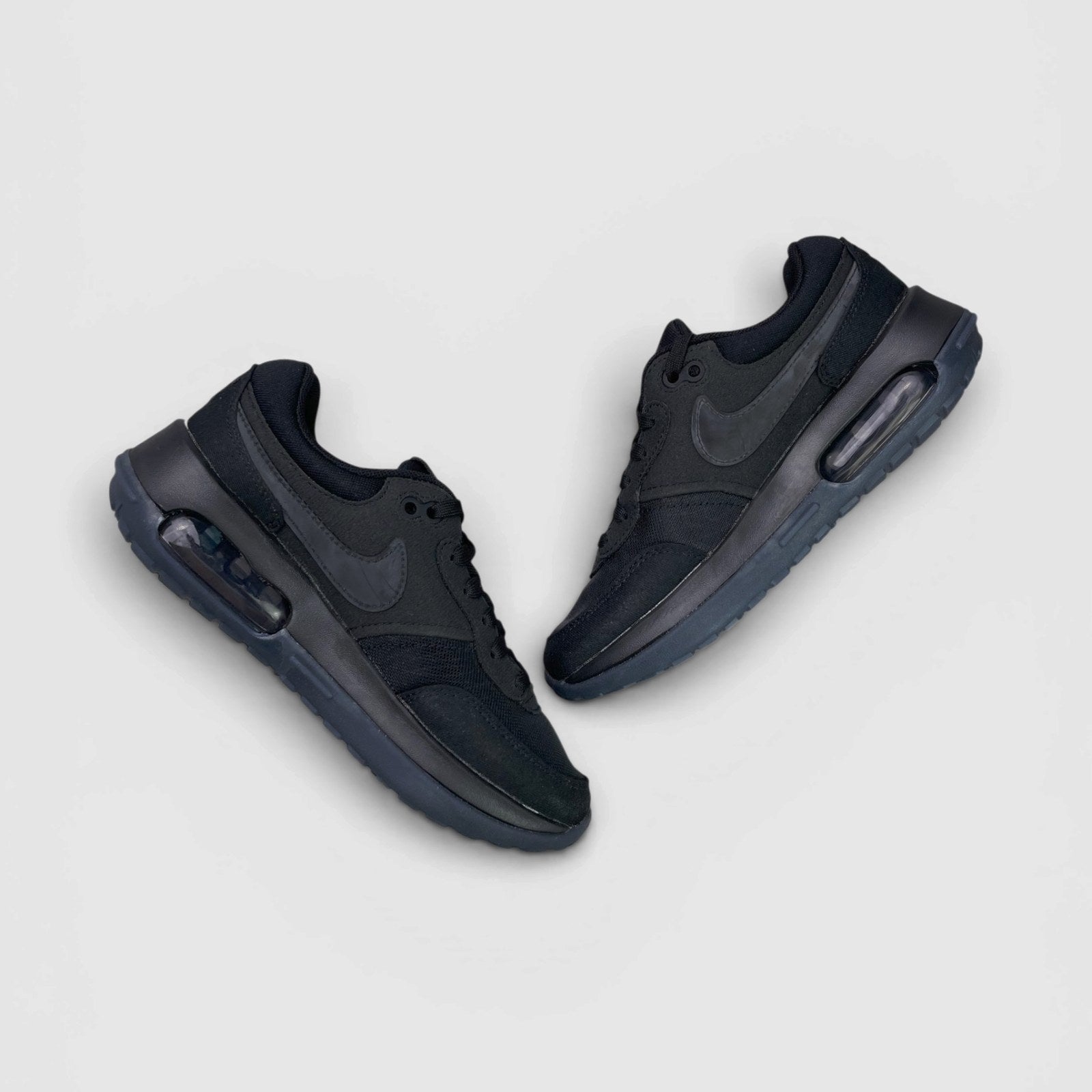 Nike Air Max Motif GS — buty sportowe damskie nowe rozmiar 35.5, para butów