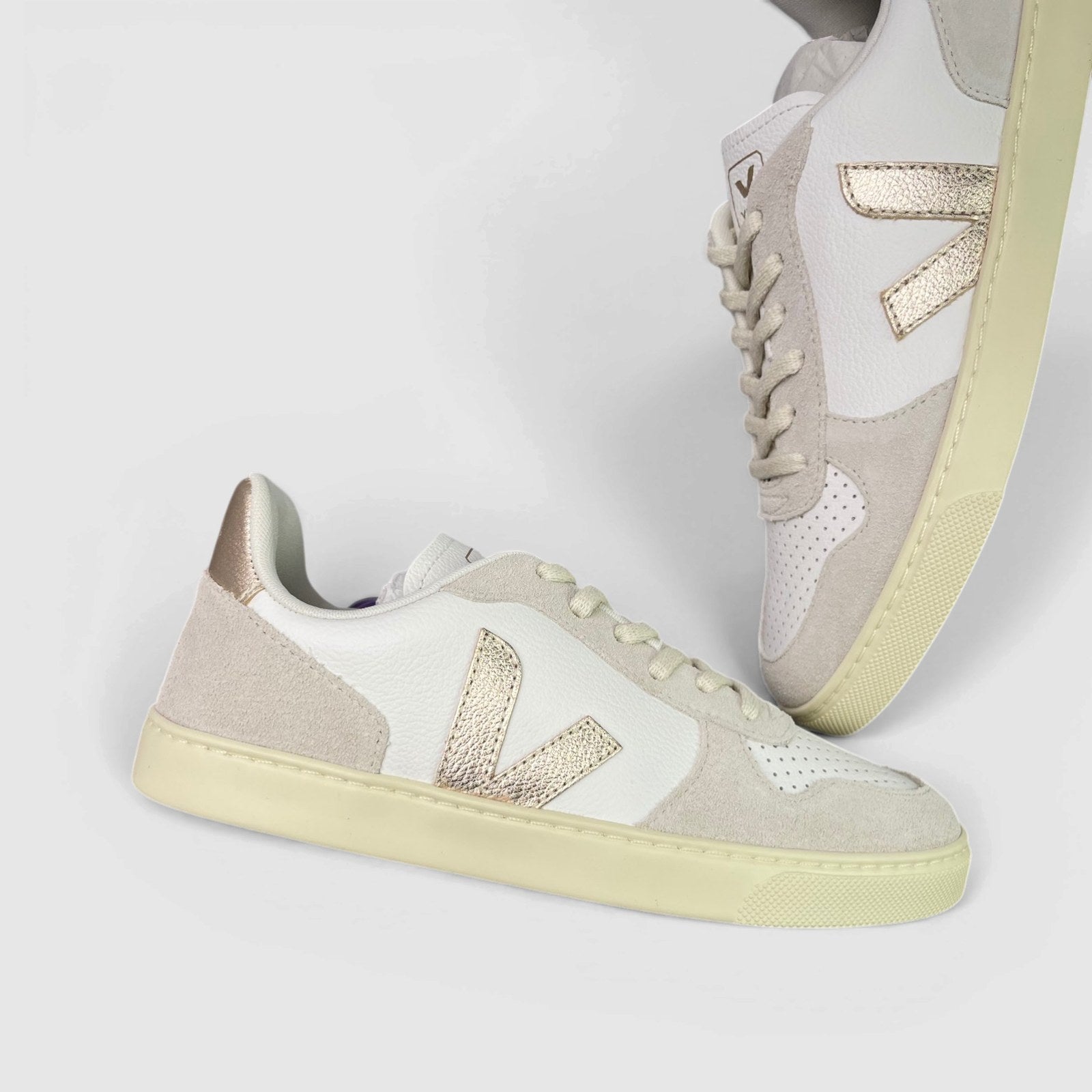 Veja Small V-10 — buty sportowe damskie nowe rozmiar 34, boczny profil, lewa strona