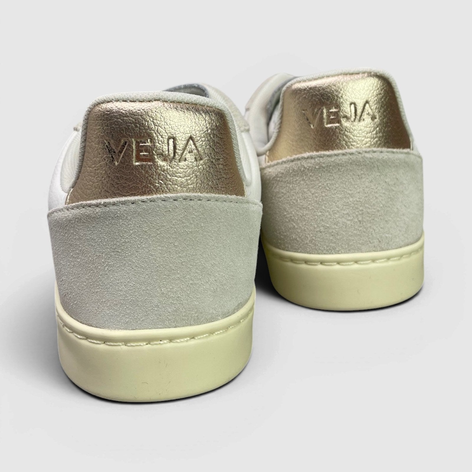 Veja Small V-10 — buty sportowe damskie nowe rozmiar 34, widok z tyłu