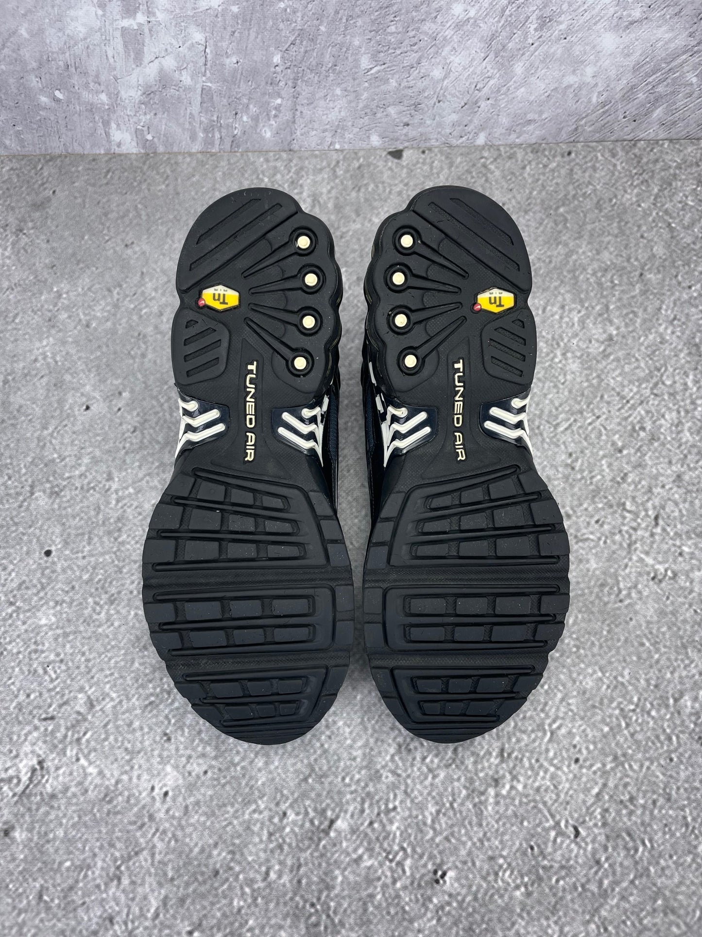 Nike Air Max Plus 3 Black White - buty sportowe, podeszwa