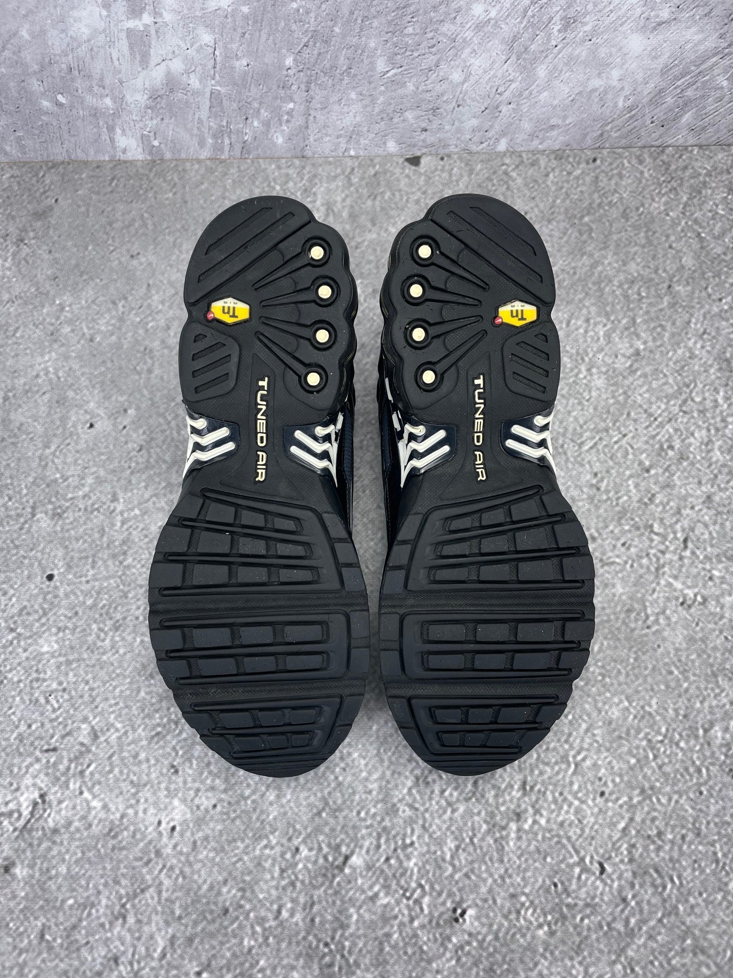 Nike Air Max Plus 3 Black White - buty sportowe, podeszwa