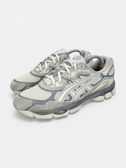ASICS GEL-NYC Cream Oyster Grey - buty sportowe, widok z boku