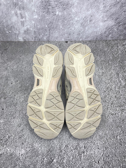 ASICS GEL-NYC Cream Oyster Grey - buty sportowe, podeszwa