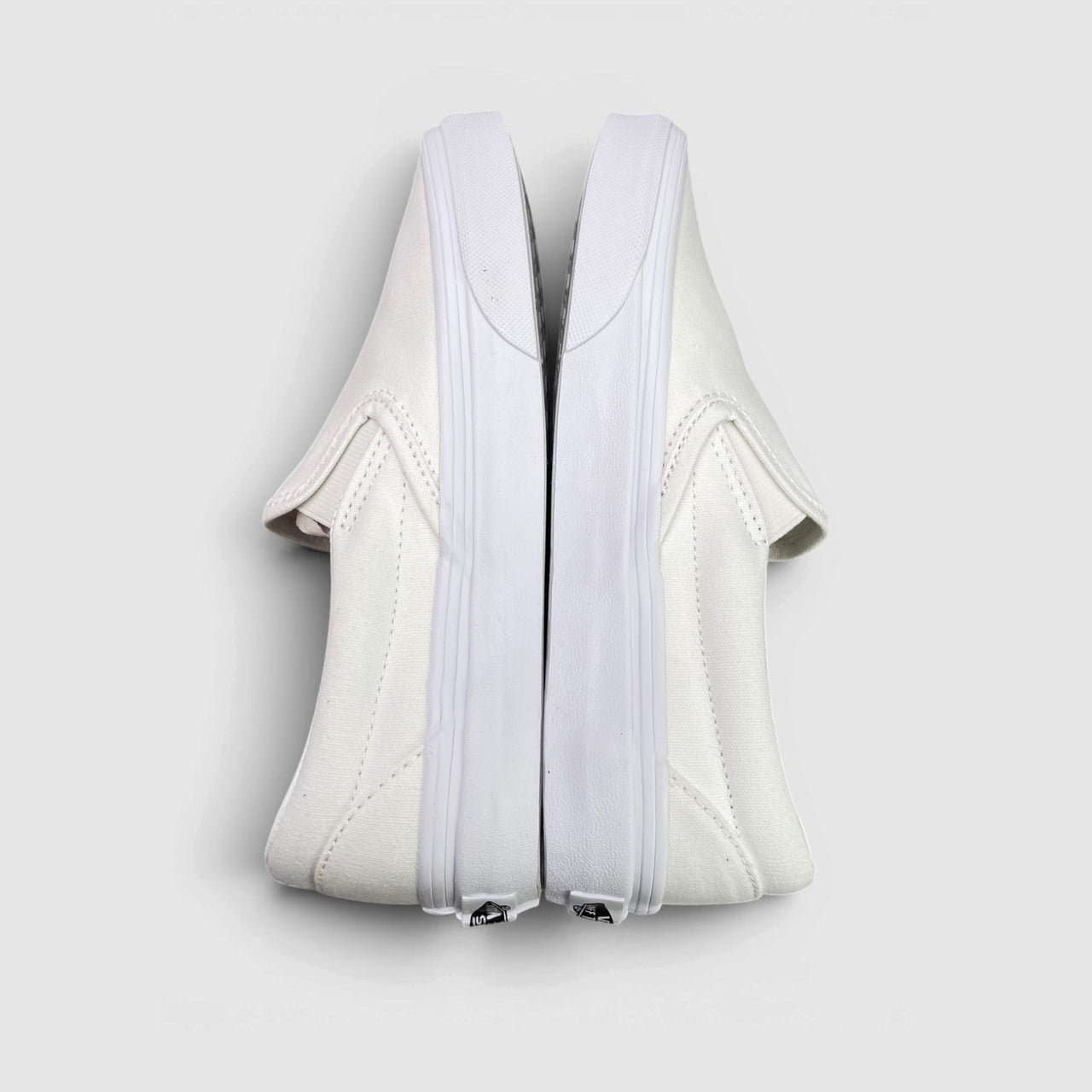 Vans Old Skool — buty sportowe damskie nowe rozmiar 34.5, boczny profil, prawa strona