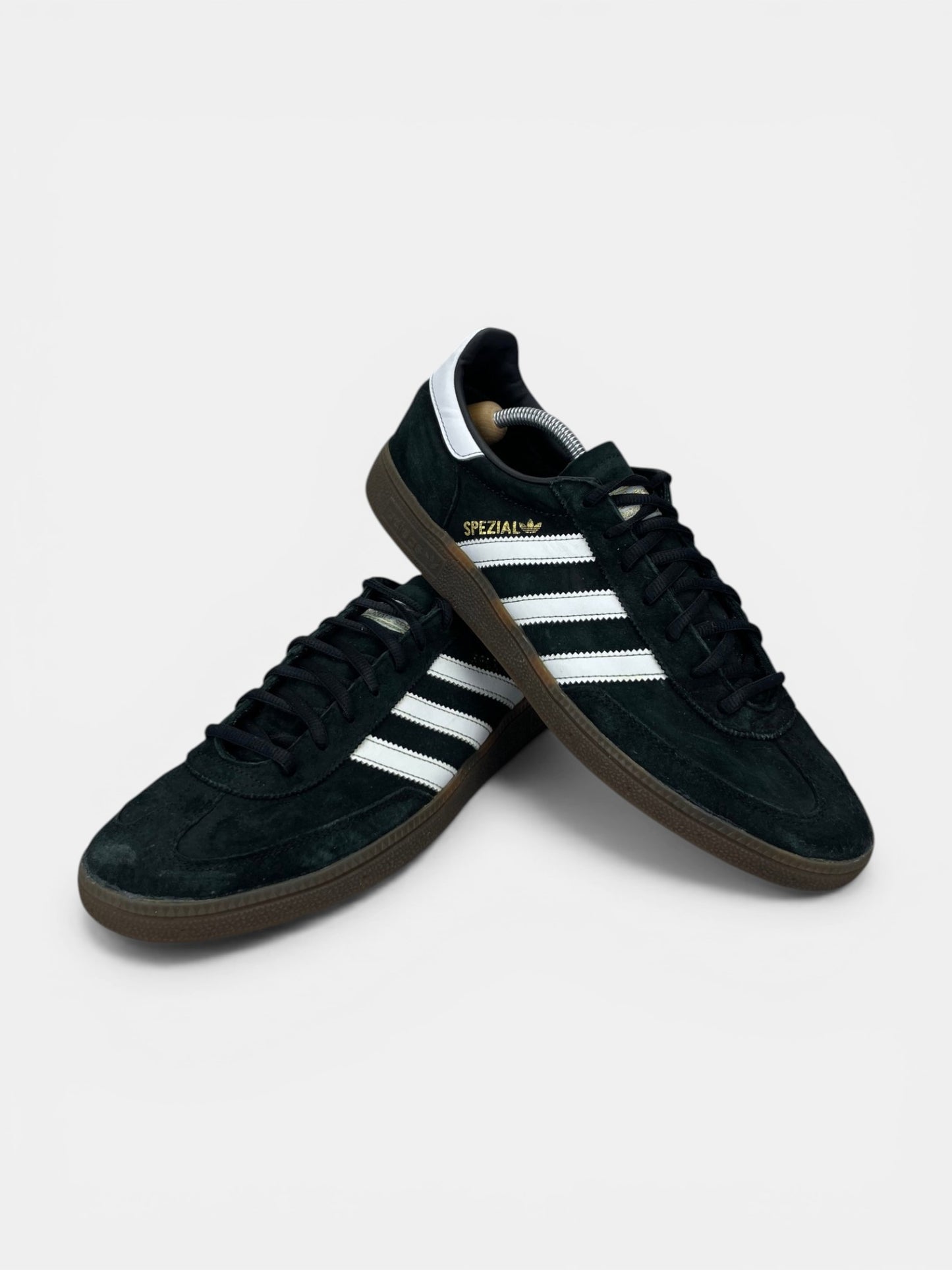 adidas Handball Spezial “Black Gum” Black Gum - buty sportowe, boczny profil