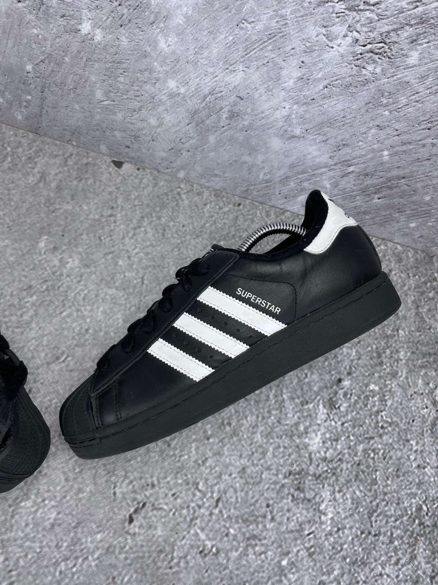 adidas Superstar II JH9977 - buty sportowe, widok z góry na wewnętrzną stronę butów
