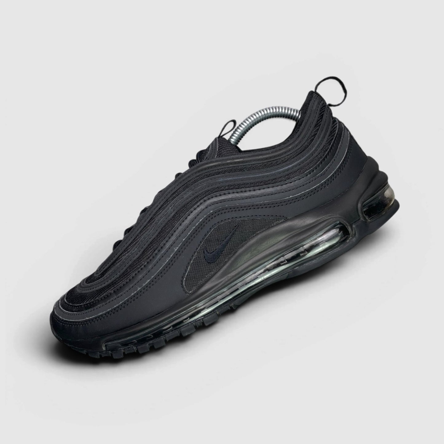 Nike Air Max 97 — buty sportowe męskie w bardzo dobrym stanie rozmiar 42.5, boczny profil, prawa strona