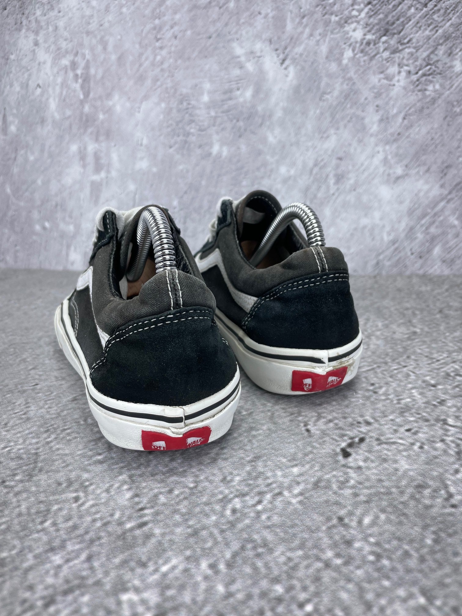 Vans Old Skool Black White - buty sportowe, widok z tyłu
