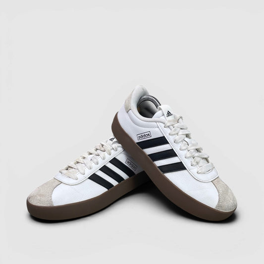 Adidas VL Court 3.0 — buty sportowe damskie w bardzo dobrym stanie rozmiar 38, para butów