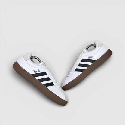 Adidas VL Court 3.0 — buty sportowe damskie w bardzo dobrym stanie rozmiar 38, para butów
