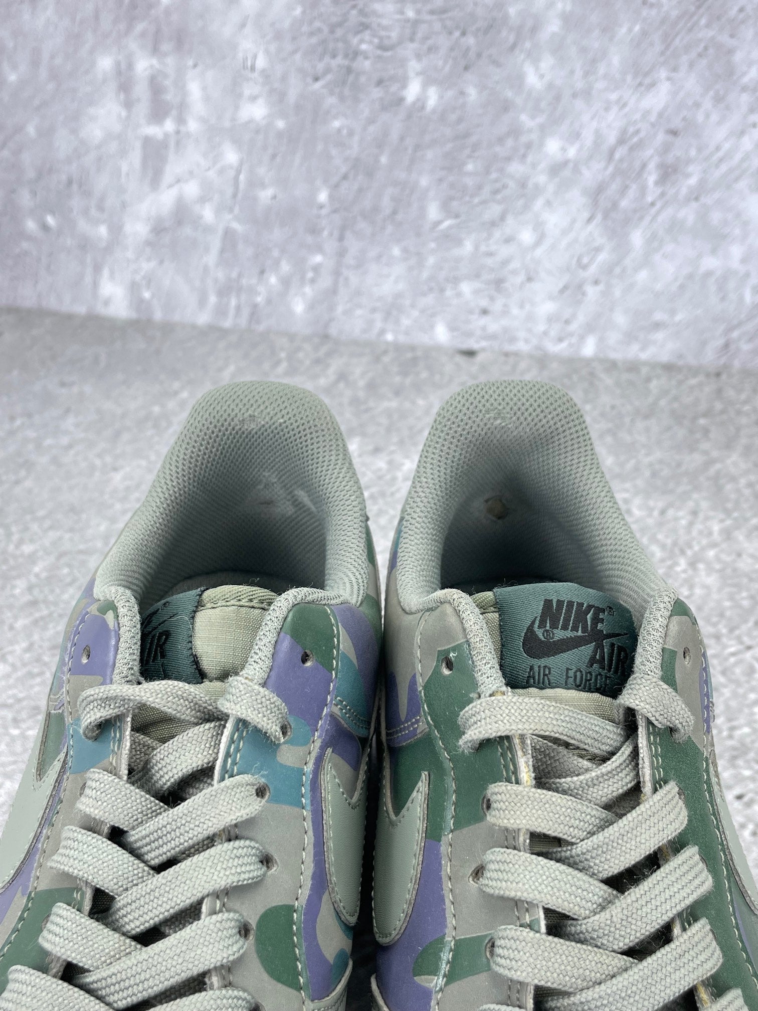 Nike Air Force 1 '07 LV8 Country Camo - buty sportowe, zapiętki butów