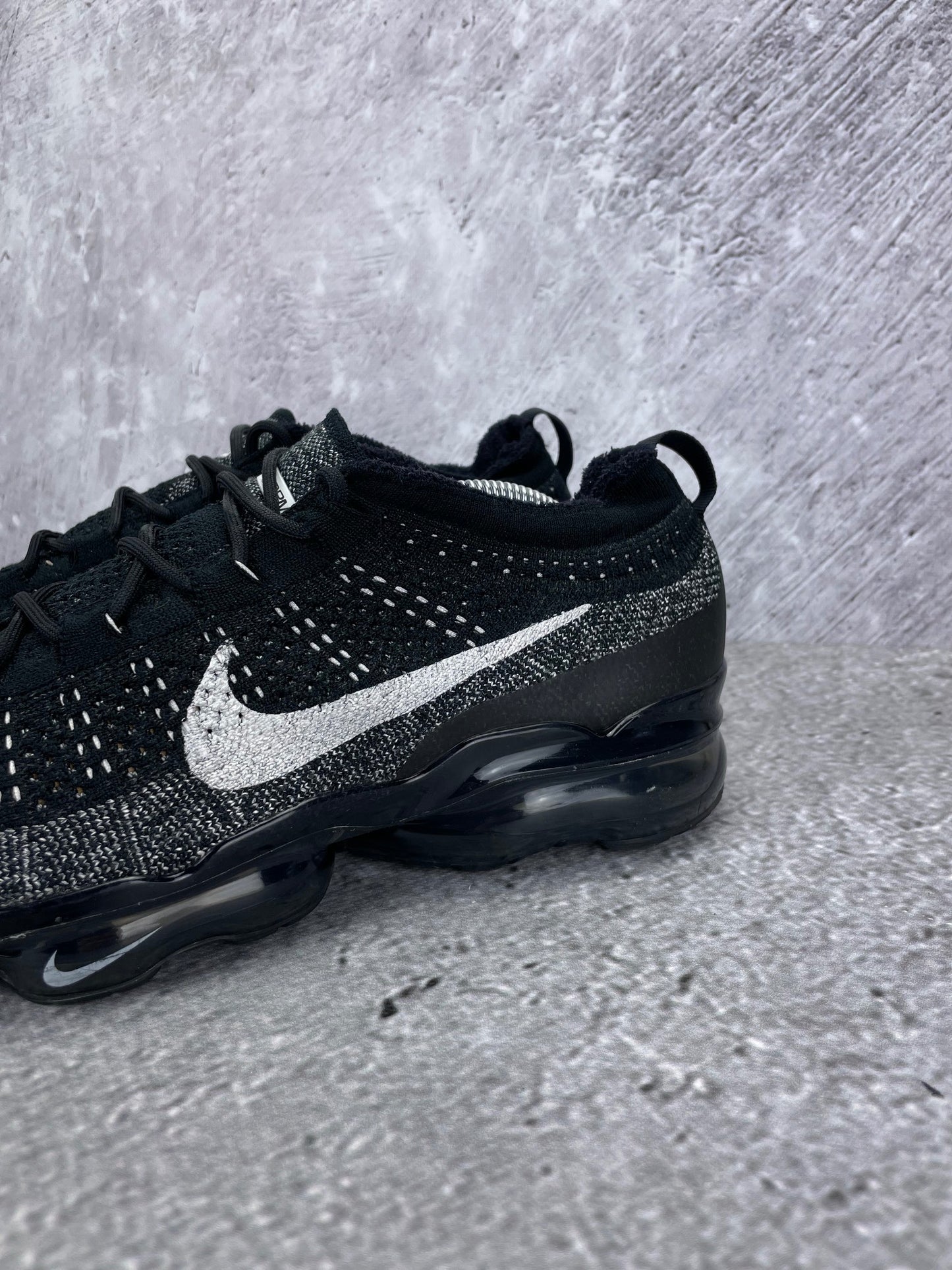 Nike Air VaporMax 2023 Flyknit Oreo - buty sportowe, opcjonalne zdjęcie 1