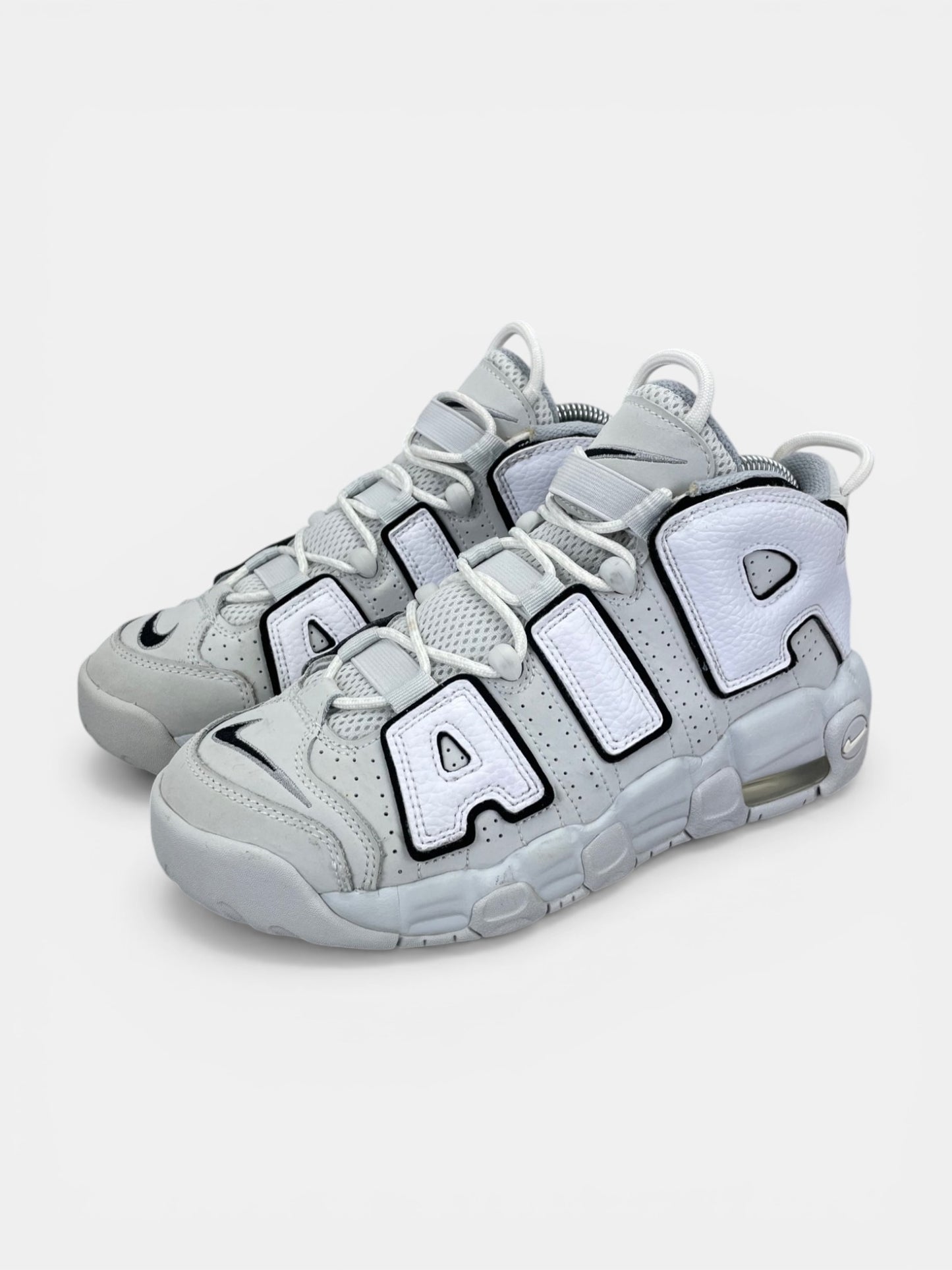 Nike Air More Uptempo Mid Photon Dust - buty sportowe, widok z boku