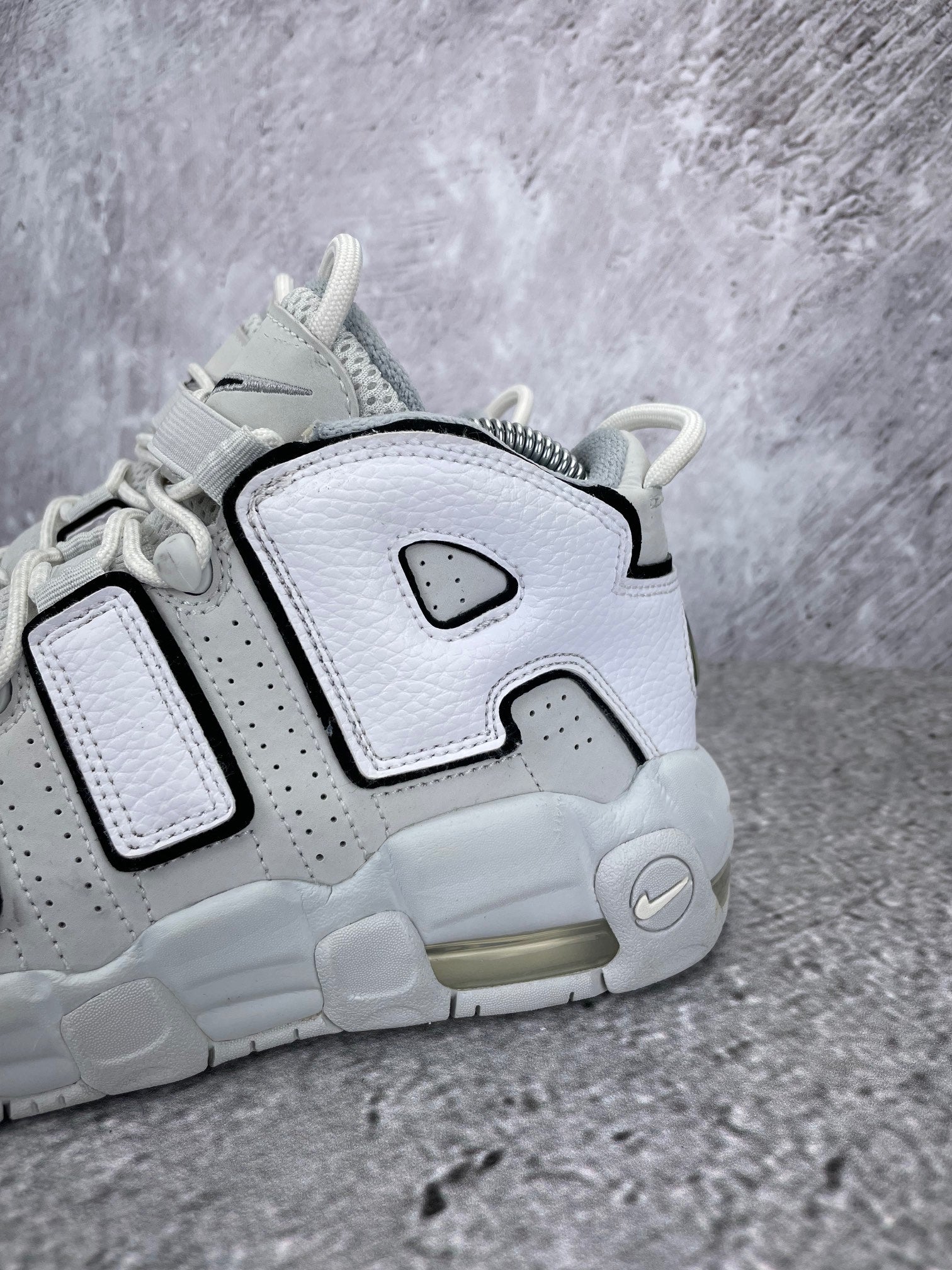 Nike Air More Uptempo Mid Photon Dust - buty sportowe, opcjonalne zdjęcie 1