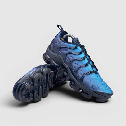 Nike Air Vapormax Plus Photo Blue — buty sportowe męskie w bardzo dobrym stanie rozmiar 42, para butów