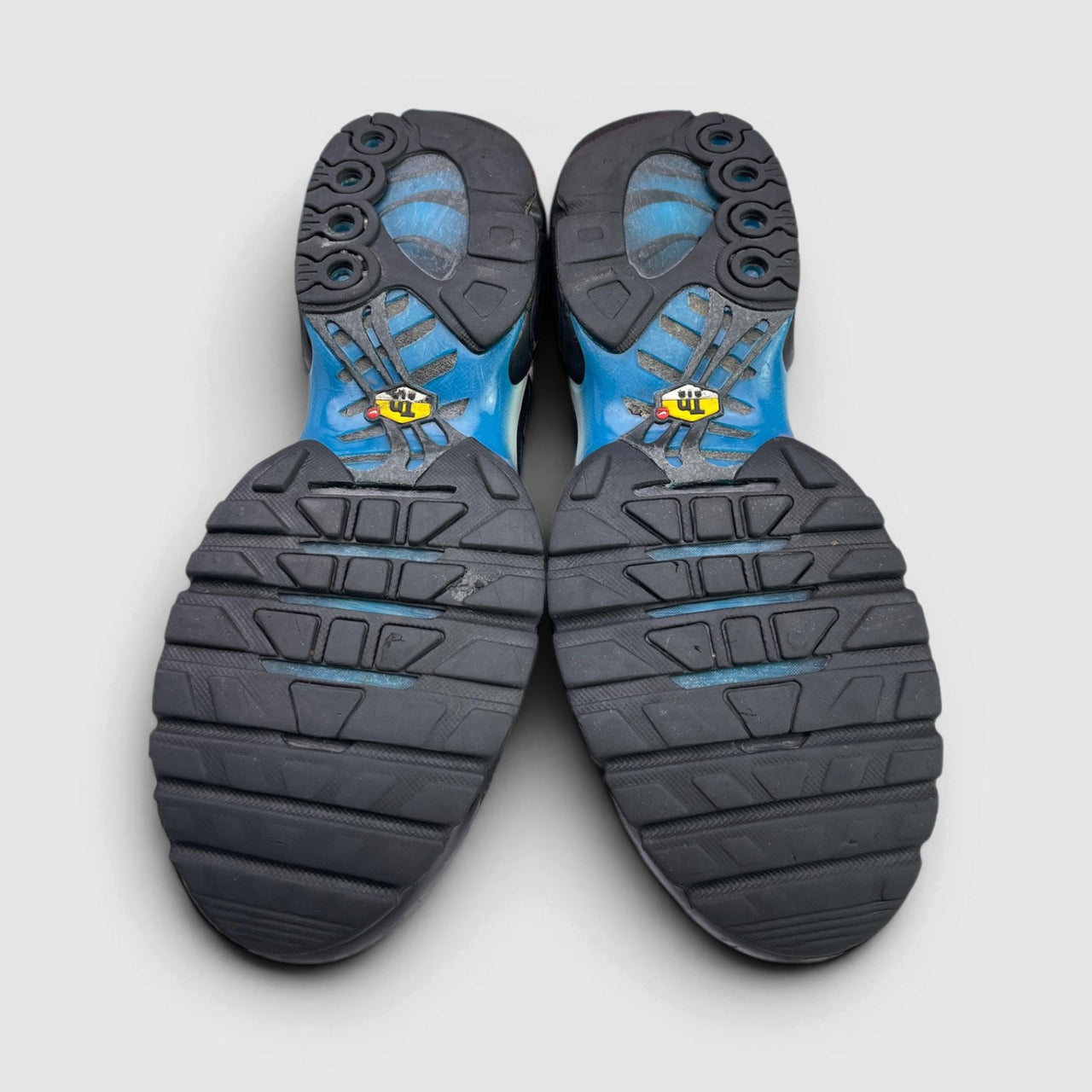 Nike Air Max Plus Blue Gradient — buty sportowe męskie w bardzo dobrym stanie rozmiar 42.5, podeszwa