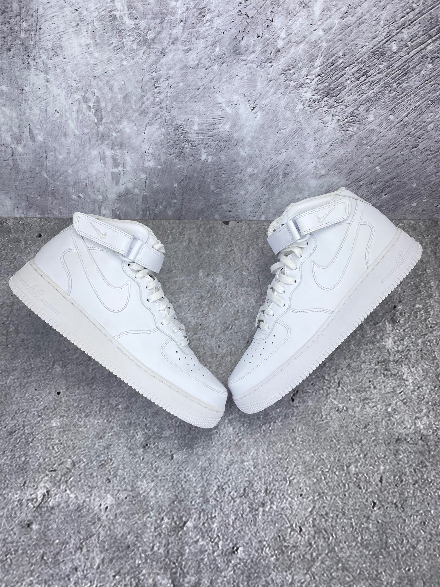 Nike Air Force 1 Mid rozmiar 46