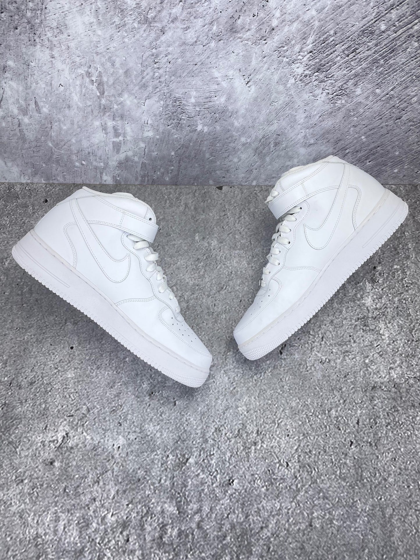 Nike Air Force 1 Mid rozmiar 46