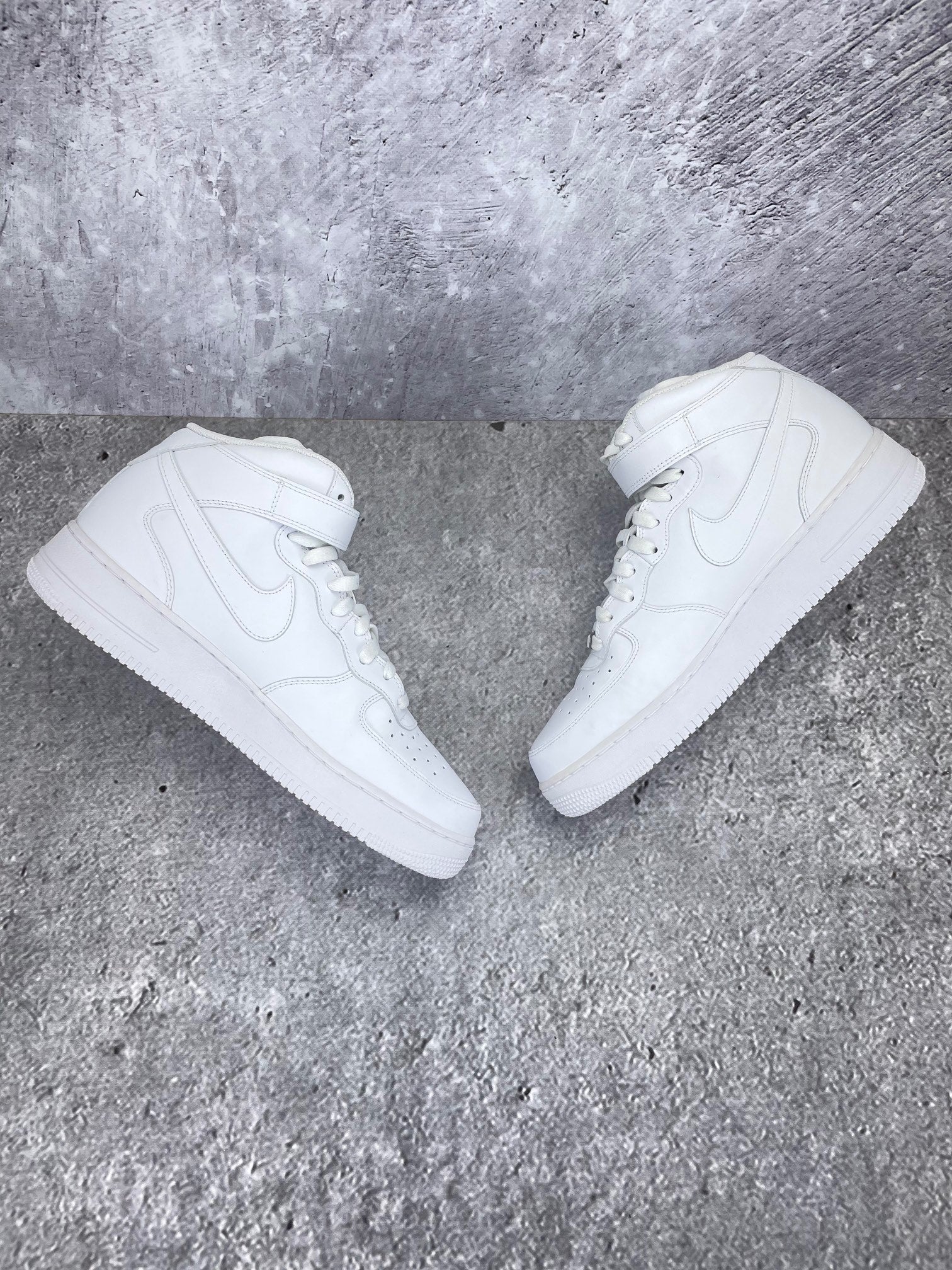Nike Air Force 1 Mid rozmiar 46