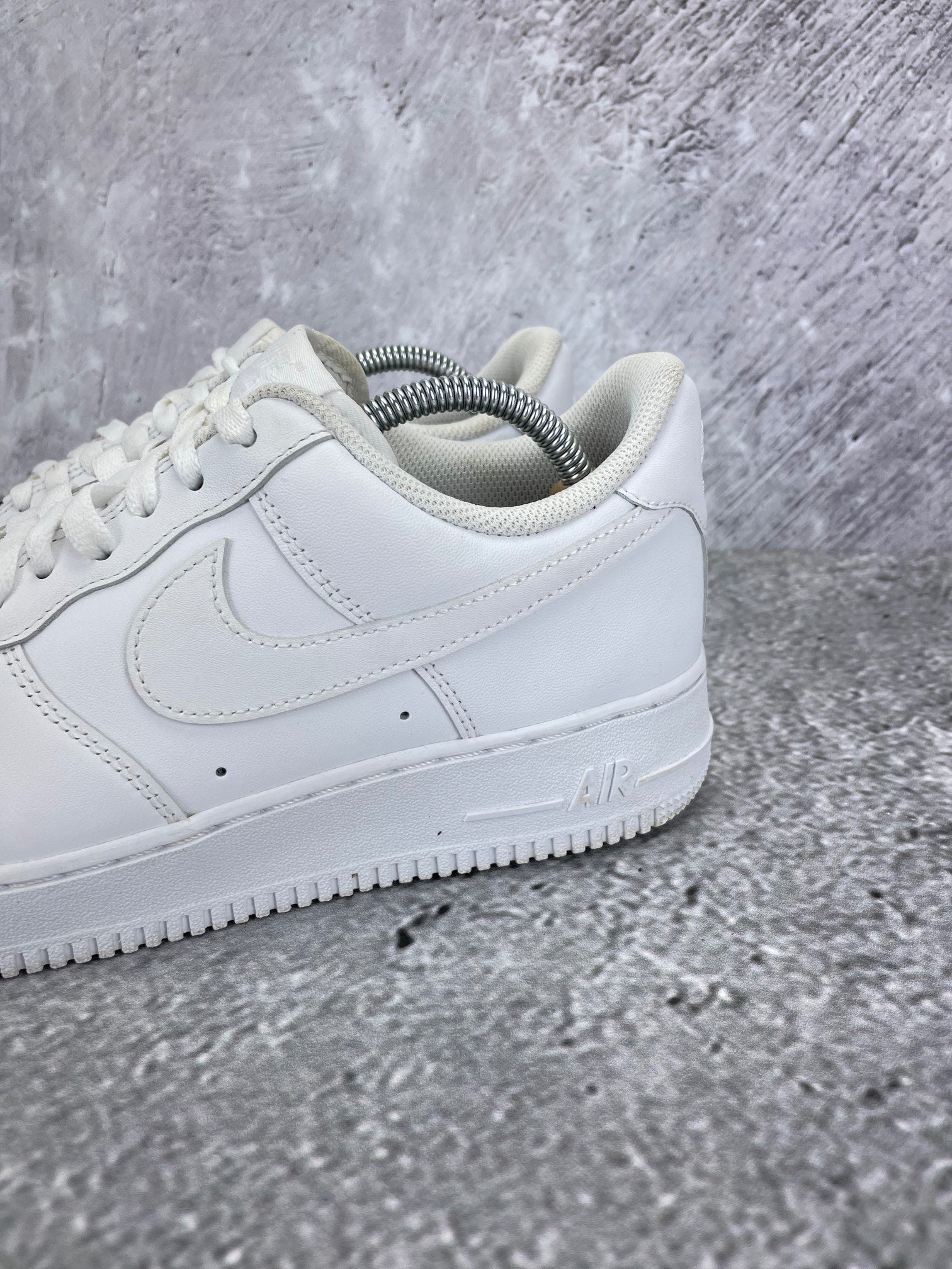 Nike Air Force 1 '07 Triple White - buty sportowe, opcjonalne zdjęcie 1