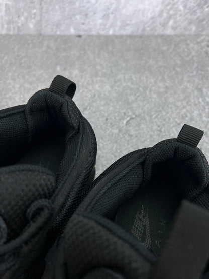 Nike Air More Uptempo Low Triple Black - buty sportowe, zapiętki butów