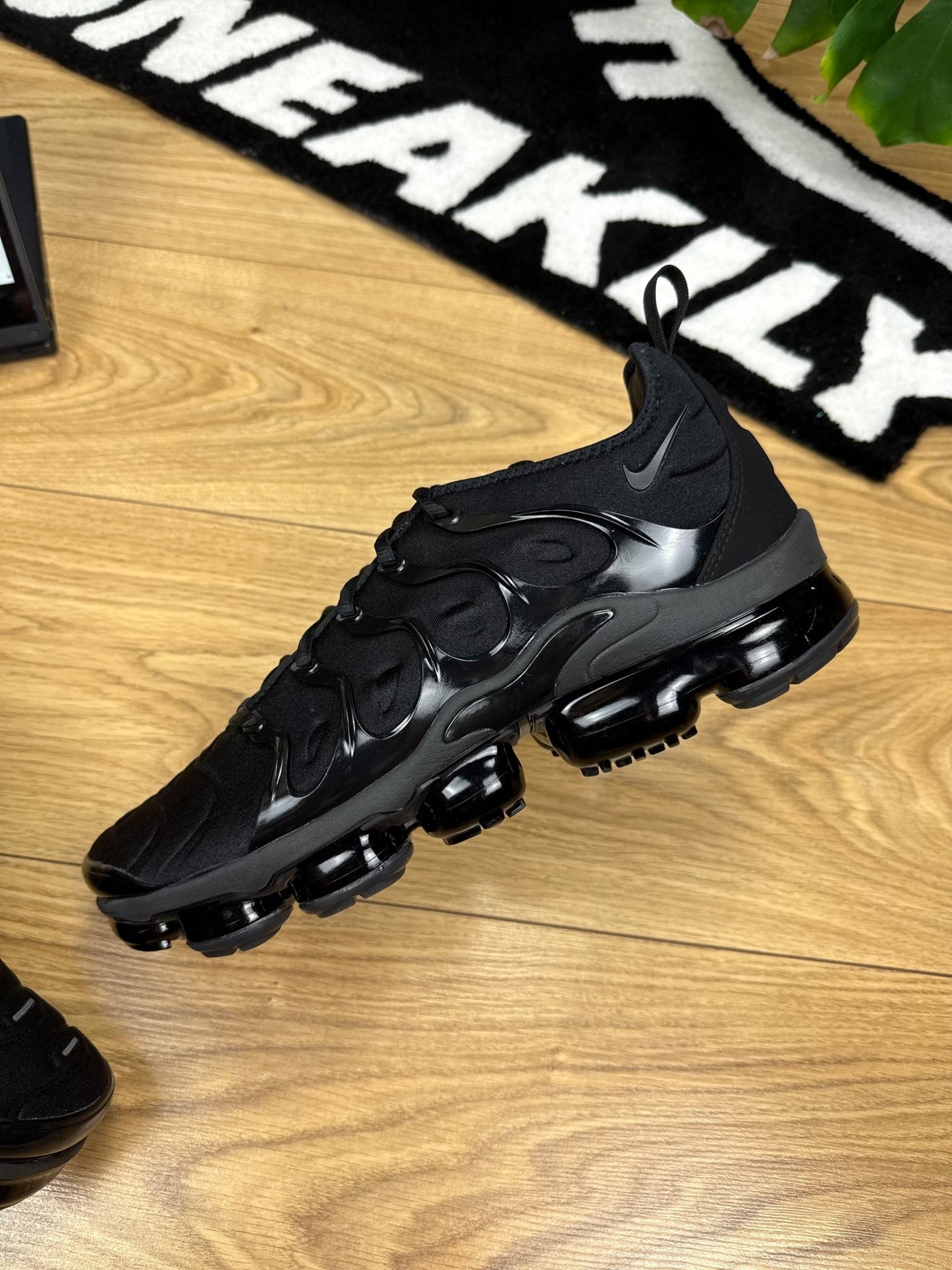 Nike Air Vapormax Plus (46)